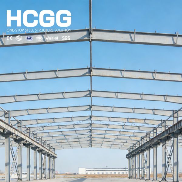 Fire Resistant Prefacricated Steel Warehouse Q235b Q355b Steel Frame Kits Construction Sandwich Panel Insulation System