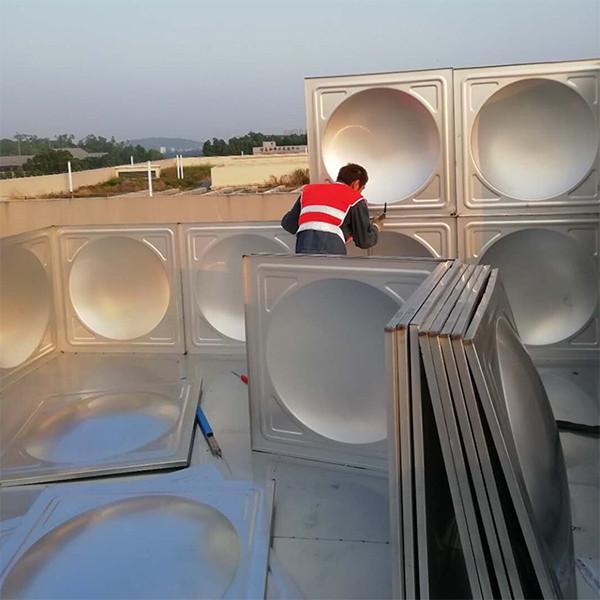 Tanque retangular de aço inoxidável da anti corrosão, nenhum tanque dos Ss da preservação do calor da oxidação para o armazenamento da água