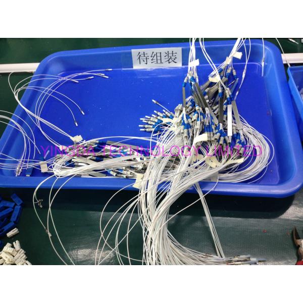  0.9mm Steel Tube Fiber Optic PLC Splitter 1X16 G657A1 1.5m 0.9mm With SC UPC Connector
