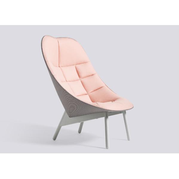 Leisure Style Uchiwa Fiberglass Lounge Chair For Living Room With Wooden Base
