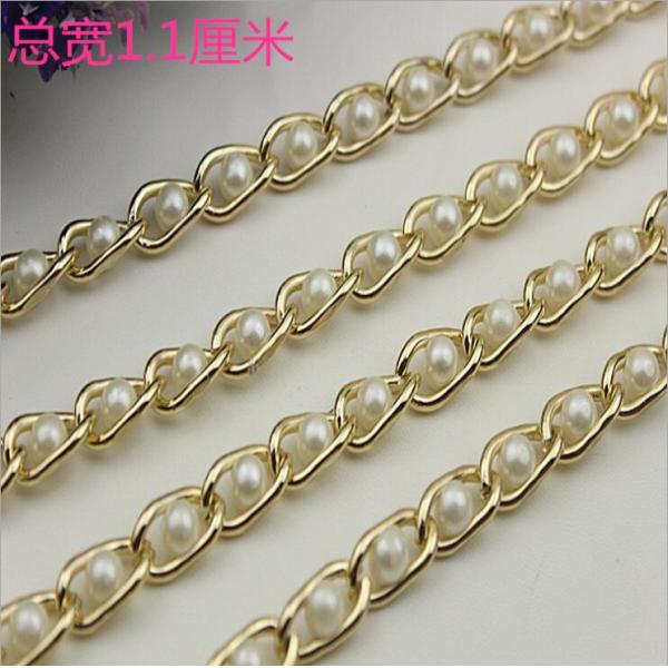 Elegant customized handbag white pearl decorative light gold 11 mm women bag chain