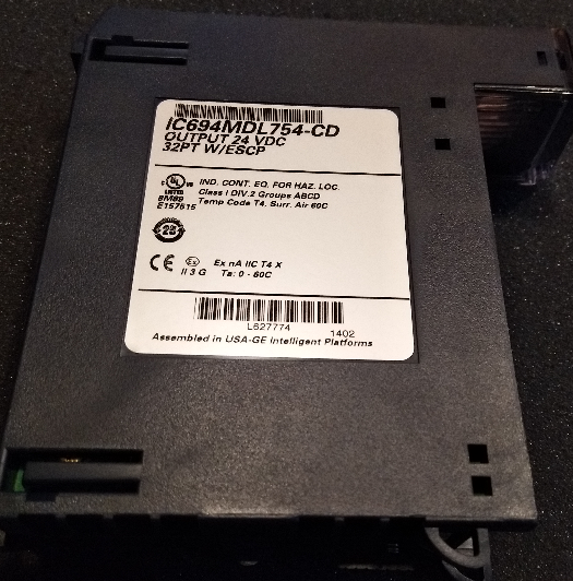 IC694MDL754 ВЫВЕЛО НАРУЖУ POS МОДУЛЯ 12 24VDC ESCP 0.75A. ЛОГИКА 32 PLC GE FANUC RX3I PT