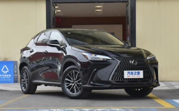 Electric Patrol Car 4 Seats or 5 Seats Lex us NX 2022 new design 400h+