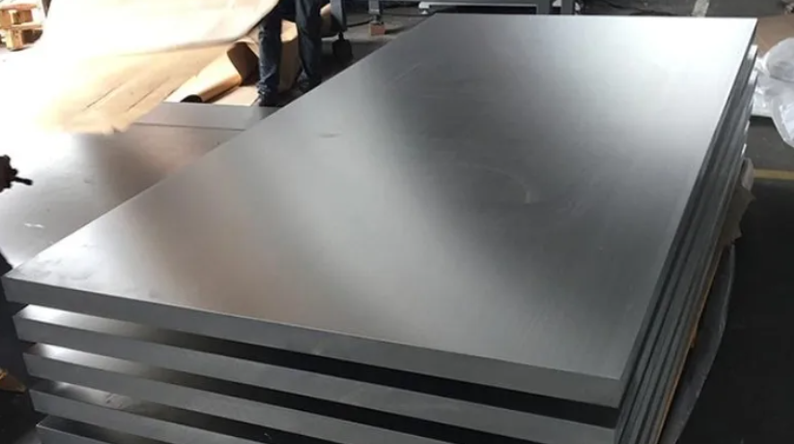 Mirror Finish Aluminium Sheet 1060 Alloy with 86%-95% Reflectance and Anodized Mirror Plate for LED Lighting