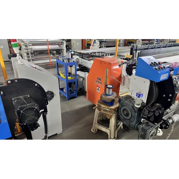Reliable Light Duty Metal Wire Weaving Machine High Thoughout 1600B