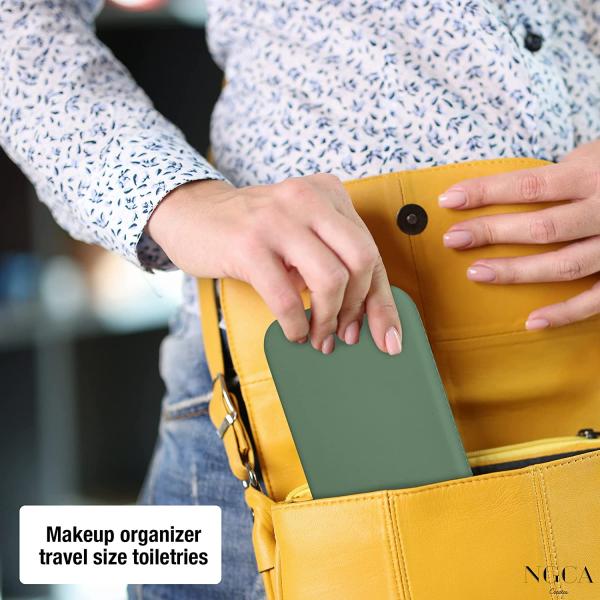 Travel Essentials Organizer Flexible Design Silicone Makeup Bag for Women Waterproof