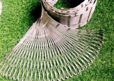 Hot Dipped Galvanized Vertical Garden Wire Mesh Rhombus X Tend Ferruled Hand Woven