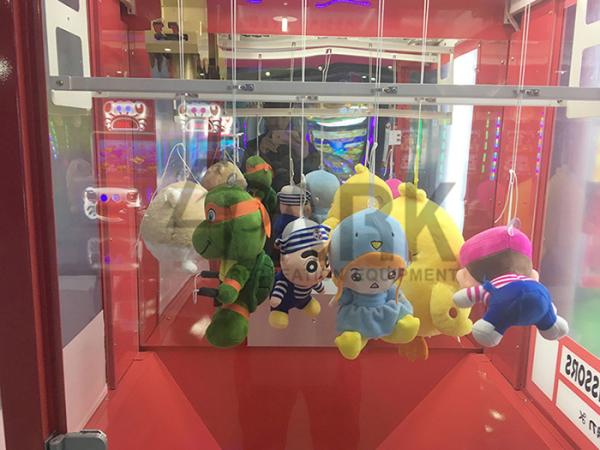Coin Operated Prize Catch Blush Toy Claw Crane Game Machine British Style