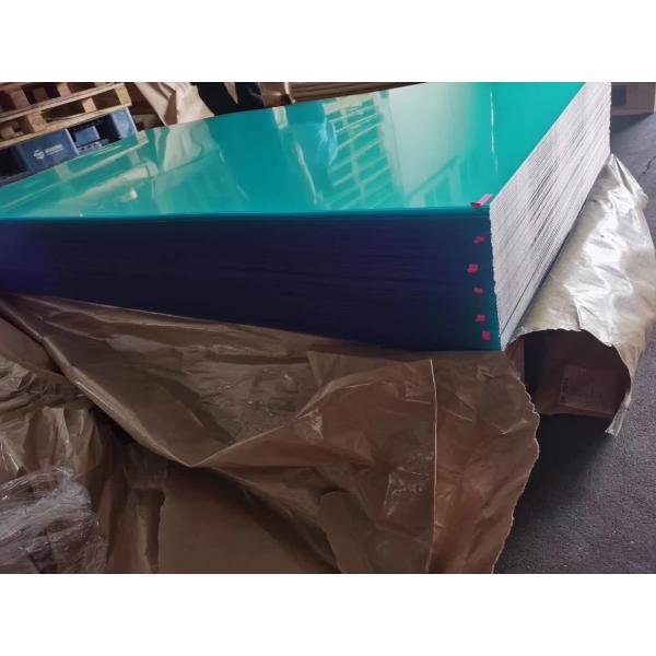 Многостенные поликарбонатные кровельные листы для наружных помещений толщиной 4 мм - 20 мм