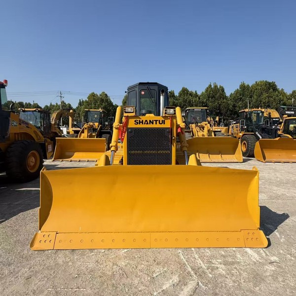 Shantui SD16 Used Bulldozer Heavy Equipment EPA Certificated