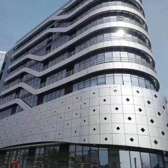 Fireproof Perforated Metal Panel Art Punching PVDF Curtain Wall Panel 1.85-4.85mm