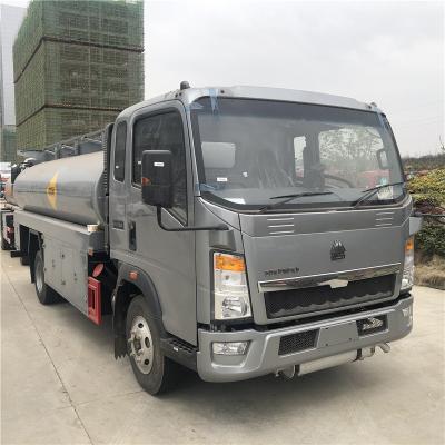 HOWO SINOTRUCK 8000 LITROS CÁRBONO AÇO TANCO DE FUELO CAMIÃO TANCO DE FUELO