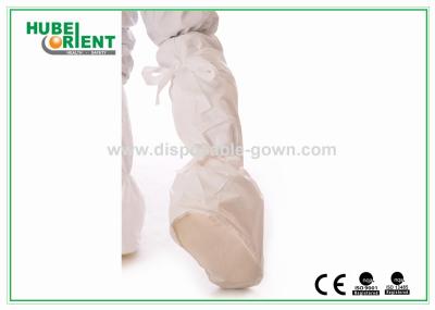 Luvas descartáveis Microporous do pé do hospital com a anti sola do PVC do deslizamento