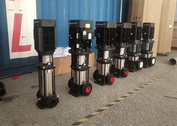 Bomba de impulsionador de vários estágios vertical de aço inoxidável da água de 304 316 Grundfos