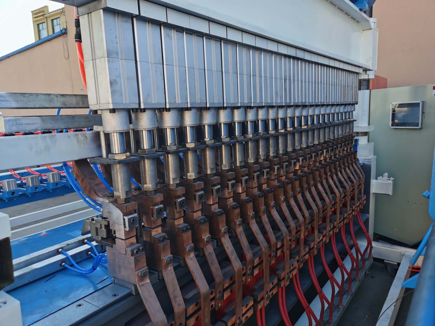 GWC 2500A 150kva усиливая сварочный аппарат сетки, автоматическую машину ячеистой сети