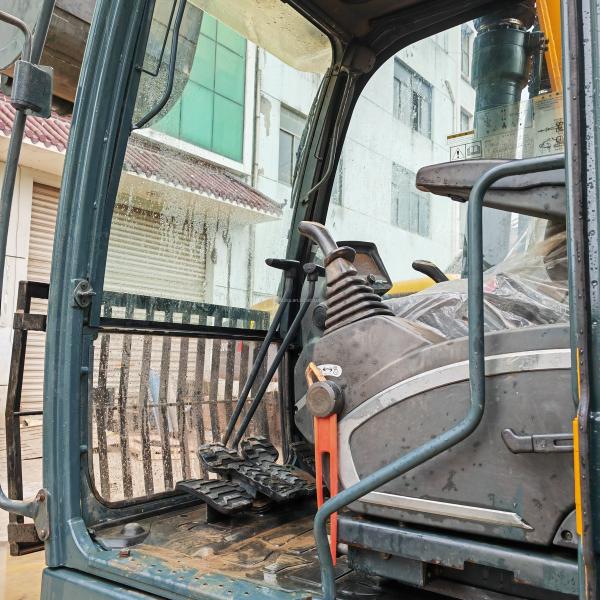 220LC-9 Excavator Second Hand Hyundai 20 Ton Excavator In Korea Used Excavator