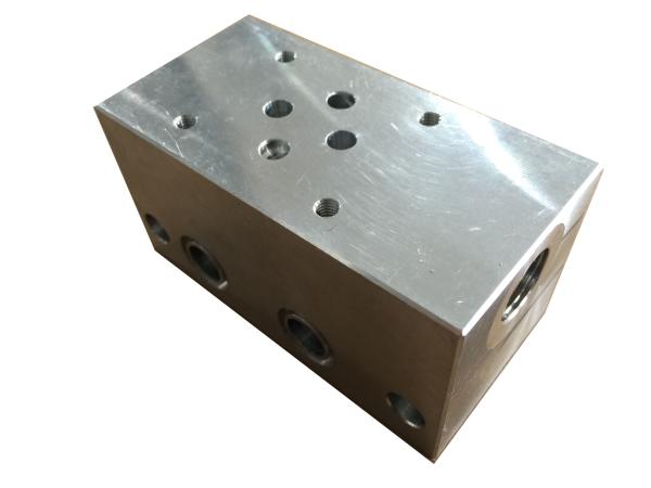 小型水力パックのためのCETOP 3弁の油圧多様なブロック