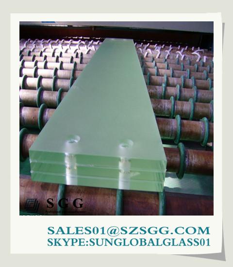 three layer laminated glass