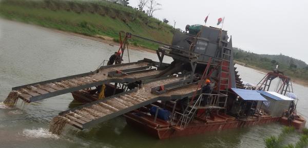 Bucket Chain Excavator Dredging Boat River Gold Panning SGS Certification