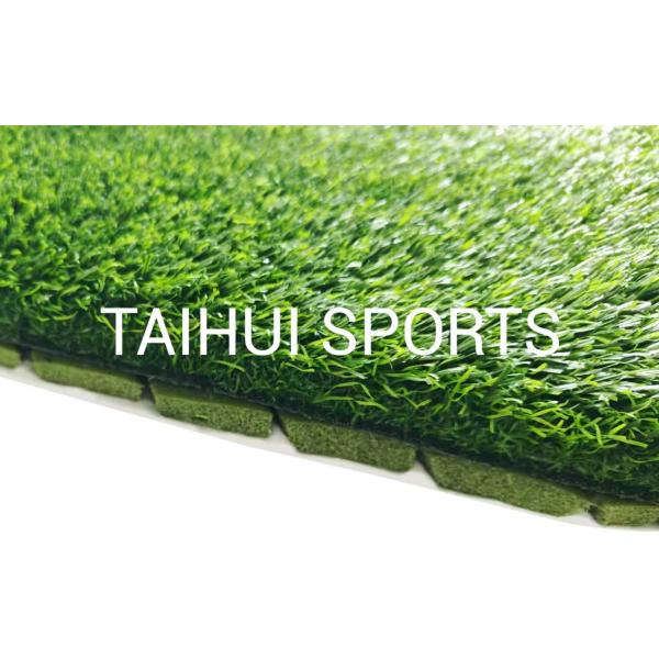 UV5000 Nouveau style 8-20mm Polyéthylène Shockpad Sous-couche Pour les terrains de football / rugby / hockey Entretien gratuit Et excellente résistance aux UV