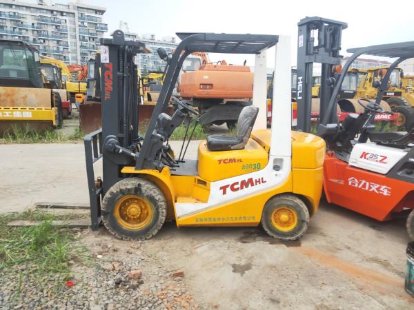                  Used Good Condition Low Price Koamtsu 3 Ton Forklift Truck Fd30 3 Stages Mast Hot Sale             