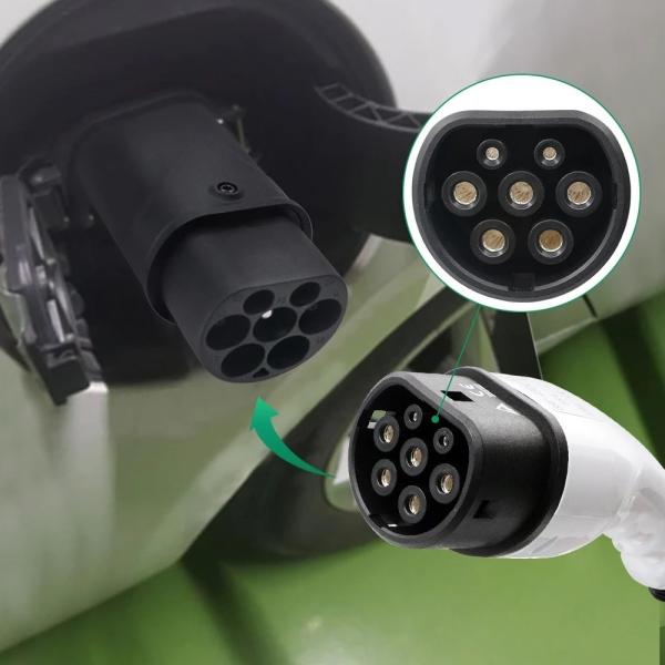 7KW 32A  AOTAI EV Charger Converter Type 2 To GBT With IP54 Specification Met