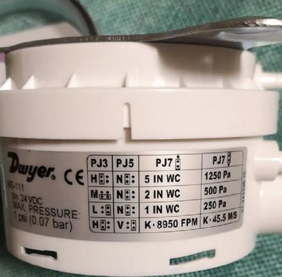 Dwyer MS-111-LCD Magnesense  Differential Pressure Transmitter