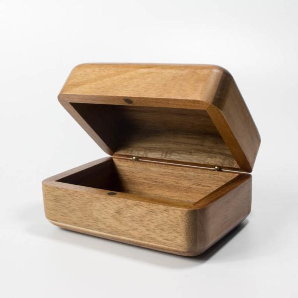 Home Decoration Retro Small Wooden Boxes With Lids Easter Gift Small Jewelry Case