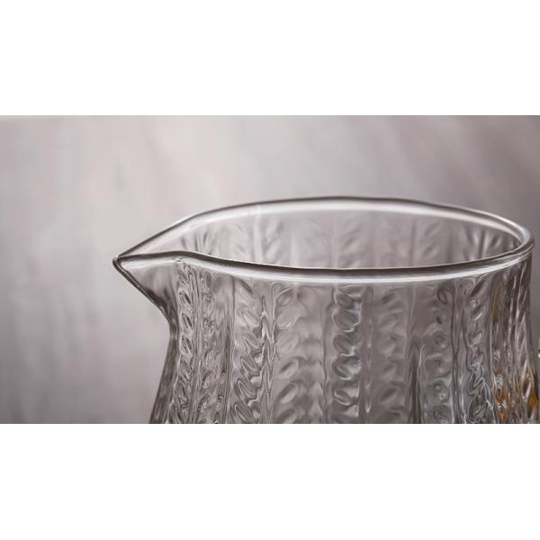 Kitchen 1.5L Glass Water Pitcher Microwave Safe High Borosilicate Material