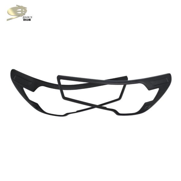 2.2mm Thickness Exterior Body Kits Front Lamp Cover For Toyota Hilux Revo 2020-2021