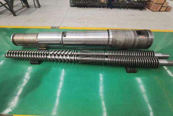 Conical Tandem Screw System Integral Barrel And Hard Chrome Plating Superior Efficiency