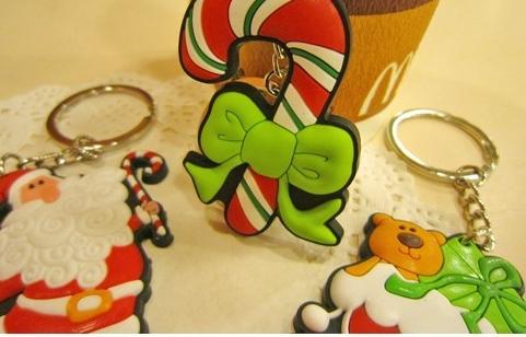 PVC keychain/ rubber keychain with custom logo