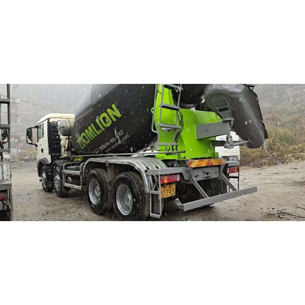 Zoomlion HOWO использовало общий объем цилиндров двигателя 6.87L тележки конкретного смесителя подержанный