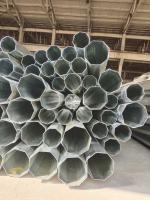 Q235 poste tubular de acero eléctrico galvanizó proyecto de arriba del poder