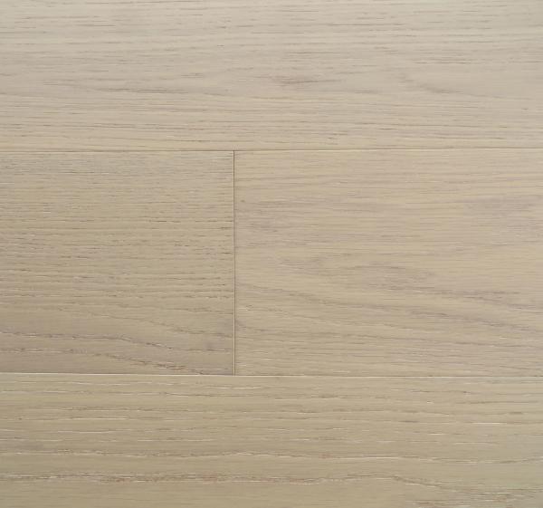 la prime un chêne blanc américain de catégorie B a machiné le plancher en bois, traitent à la légère le finissage de brosse