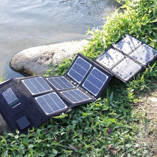 Suitcase Solar Panel Kit 40W 50W 60W Outdoor Camping Waterproof Folding Solar Panel Bag