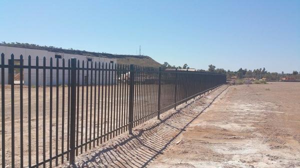 Black Rustproof Tubular Fence Panels , 2.1m High Tubular Security Fencing