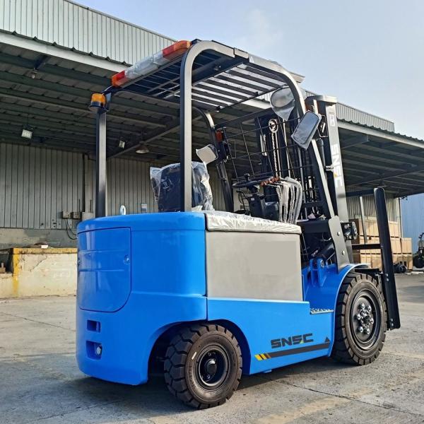 3ton 500mm Electric Forklift with Triplex Mast Attachements Positioner Ect and Efficiency