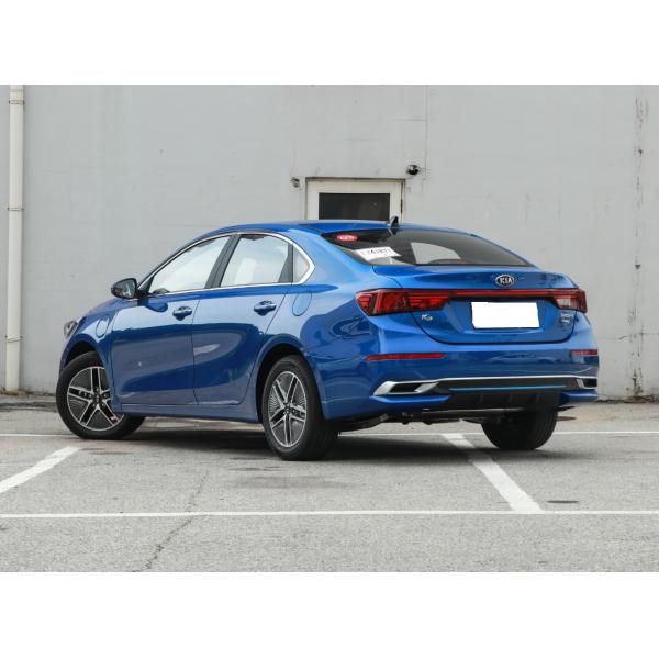 Левое рулевое управление Литий батарея KIA K3 2024 Электромобиль Энергетическое транспортное средство Седан для взрослых