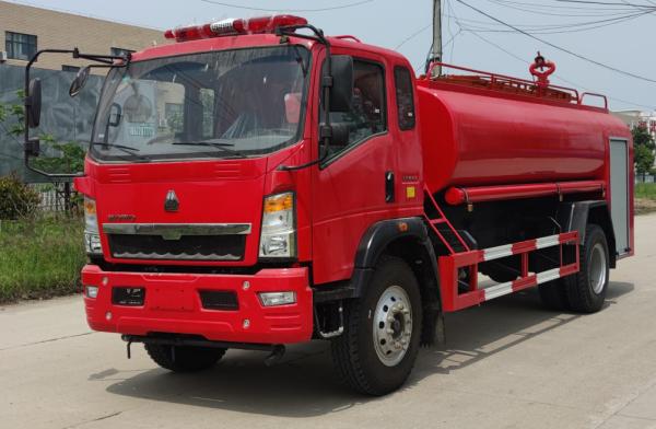118KW 4x2 Veículos do Corpo de Bombeiros, Carro de Bombeiros 9000L Capacidade do Tanque de Água