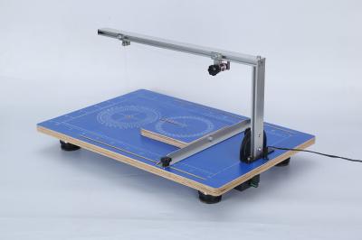Tipo pequeno máquina da tabela de corte quente da espuma do fio para cortar a esponja da espuma