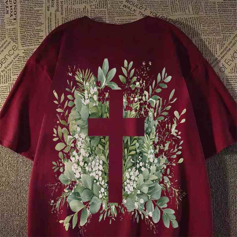 Men's Floral Cross Print Graphic T-Shirt in Soft Cotton Fabric for Streetwear Style