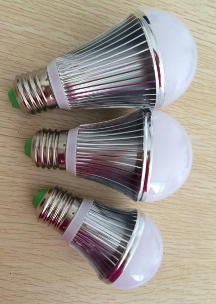 High power Epistar led chip E27 led bulb light with long lifespan
