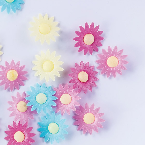 Beautiful Edible Decorations Blue Edible Wafer Daisies For Muffin Cups