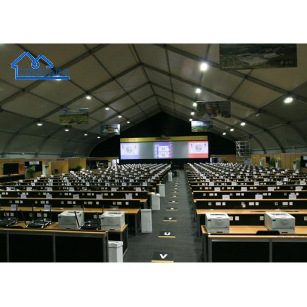 Customized Curved Clear Span Event Tent UV Resistant Fire Retardant Unusual Marquees