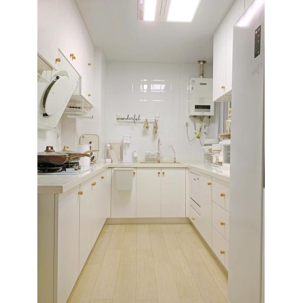 Custom American Oak  White Paint Kitchen Cabinet For Apartment