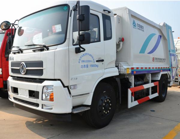 Tipo 4 água do motor do caminhão do compressor do lixo de Dongfeng do curso - de refrigeração