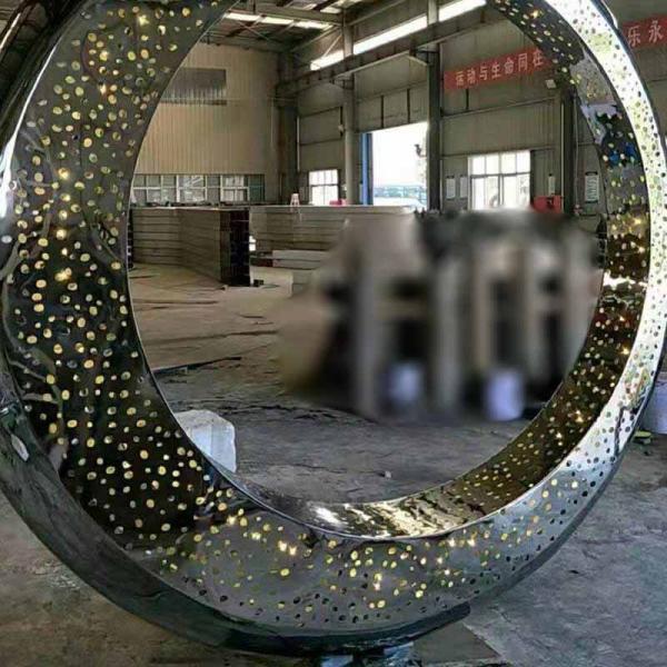 3.5 Meter High LED 316 Grade Stainless Steel Sculpture