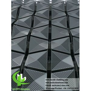 Forme 3D revêtement métallique perforé façades en aluminium trous ronds couleur argentée pour le mur du bâtiment