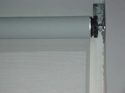 Motorised 70%pvc+30% polyester sunscreen fabric roller blinds for windows
